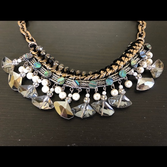 Zara statement bib necklace - Picture 7 of 8